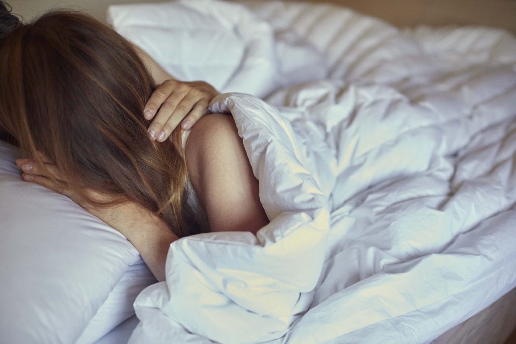 which is better down or feather bedding