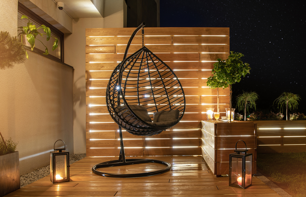 moonlighting outdoor lighting sleep
